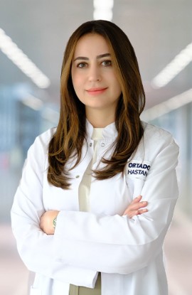 Uzm. Dr. Selin Bayrak